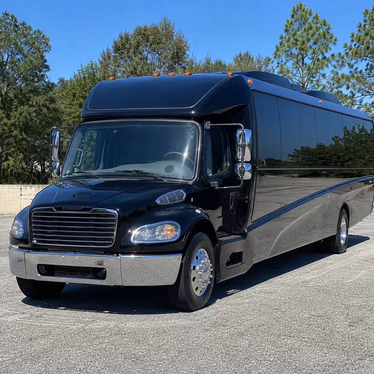 chino 18 passenger minibus rental