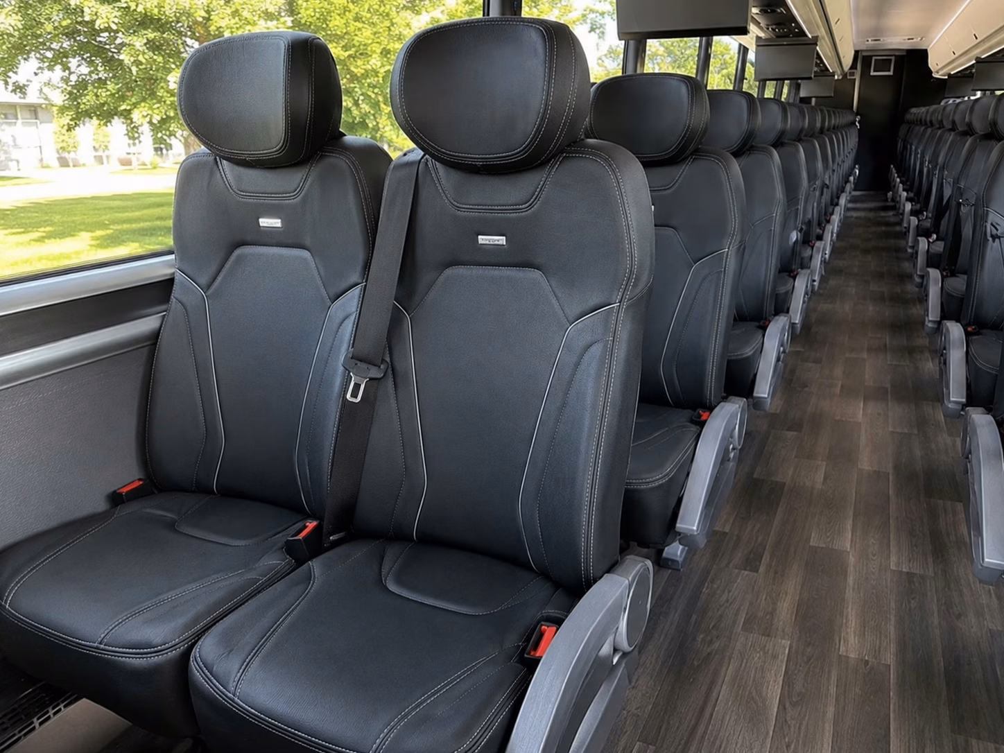 instant online quotes for chino wedding shuttle buses